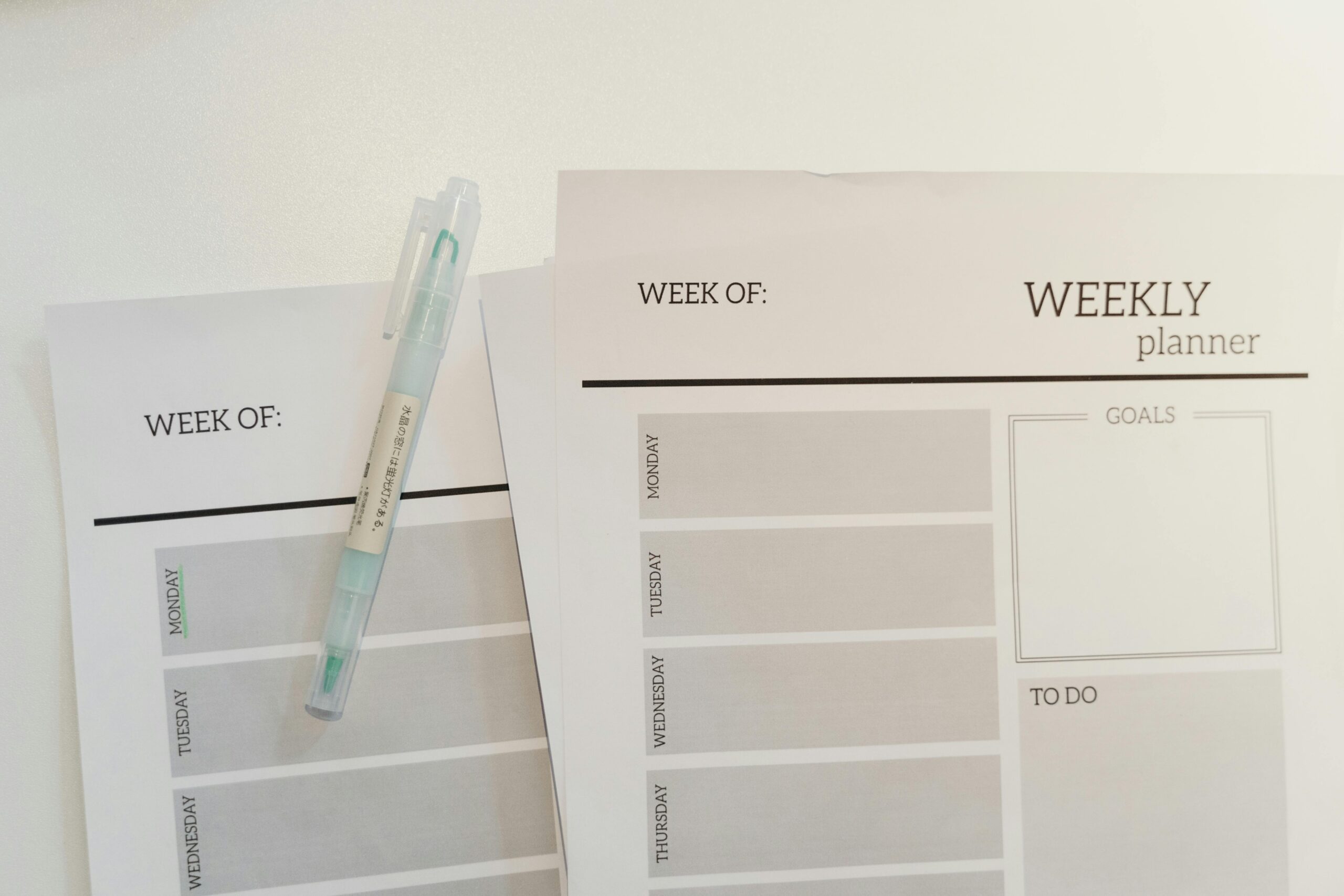 How to Plan Your Week in 30 Minutes (Simple System for Busy Women Who Have Too Much to Do) How to Plan Your Week in 30 Minutes
