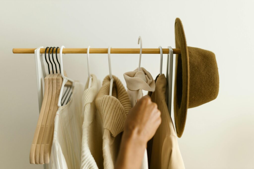 Decluttering for Busy Women: A Simple, Stress-Free Way to Get Your Life Together Decluttering for Busy Women: A Simple, Stress-Free Way to Get Your Life Together