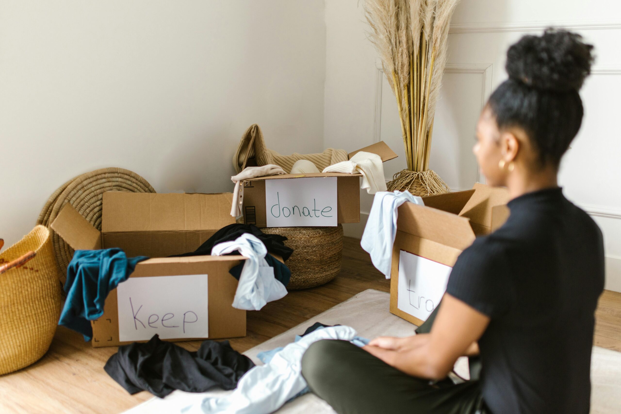 Decluttering for Busy Women: A Simple, Stress-Free Way to Get Your Life Together Decluttering for Busy Women: A Simple, Stress-Free Way to Get Your Life Together
